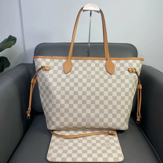 Louis Vuitton - Neverfull MM - Coated canvas with cowhide leather trim - White - (medium)