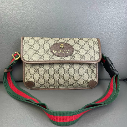Gucci - Neo Vintage Tiger Head Belt Bag - GG Supreme canvas with leather trim and fabric Web strap - Beige and Brown with Red and Green accents - (small)