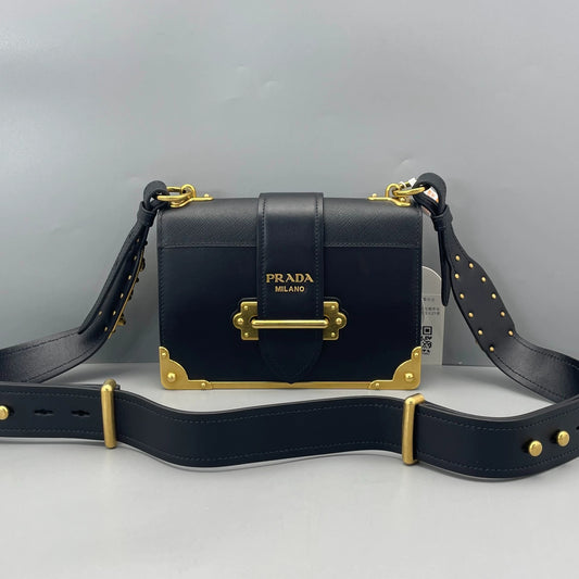 Prada - Cahier - Leather - Black - (mini)