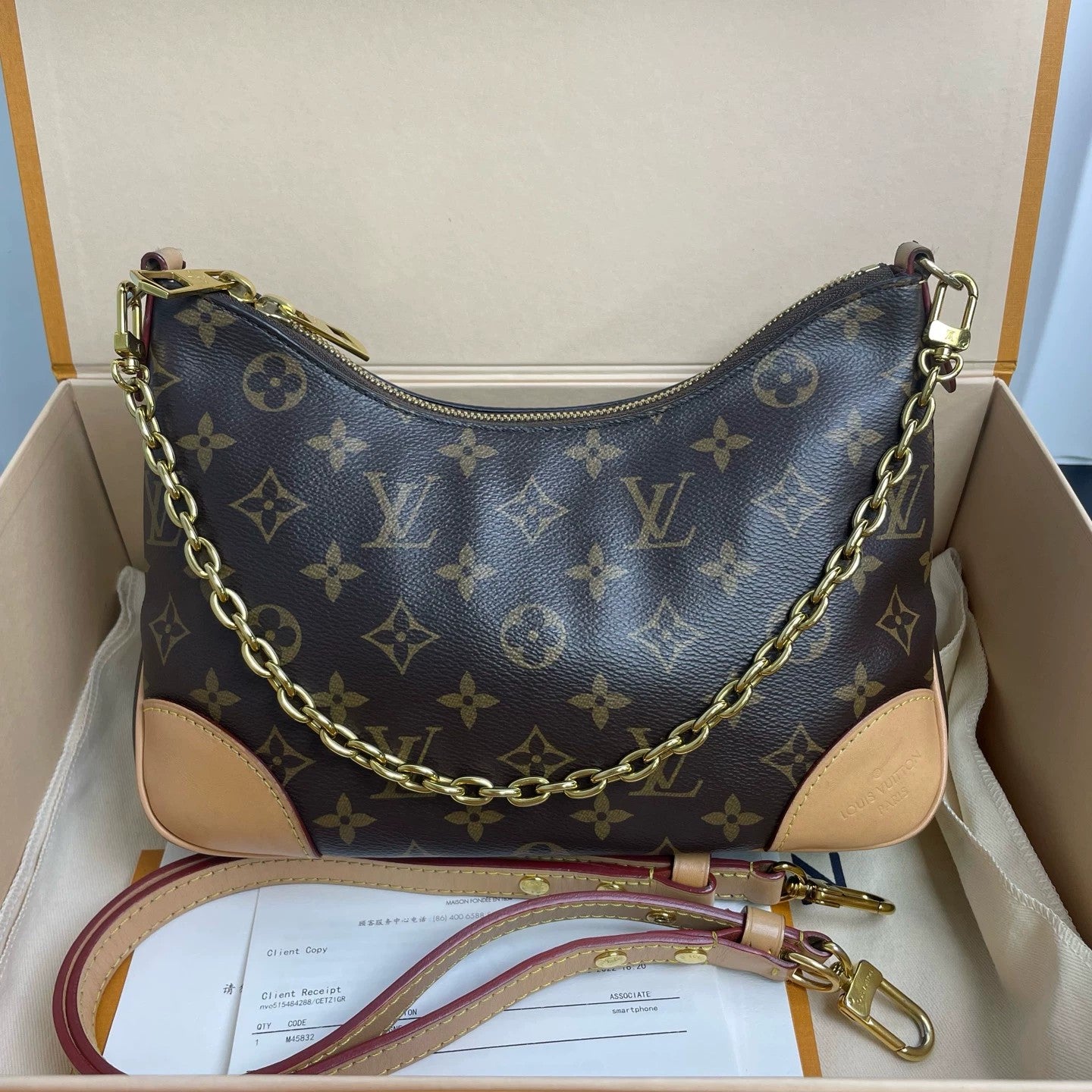 Louis Vuitton - Loop Hobo - Monogram coated canvas with natural cowhide leather trim - Brown - (medium)