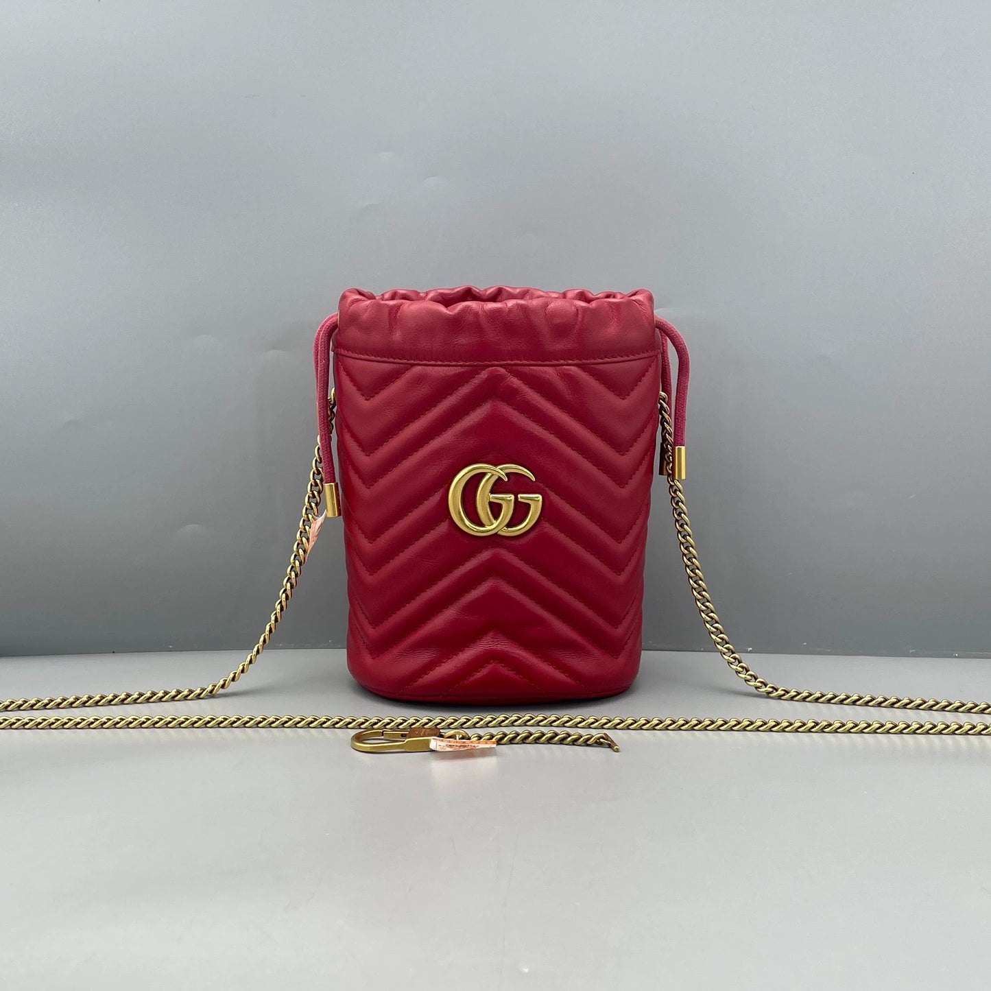 Gucci - GG Marmont Mini Bucket Bag - Leather - Red with Gold-Tone Hardware - (mini)