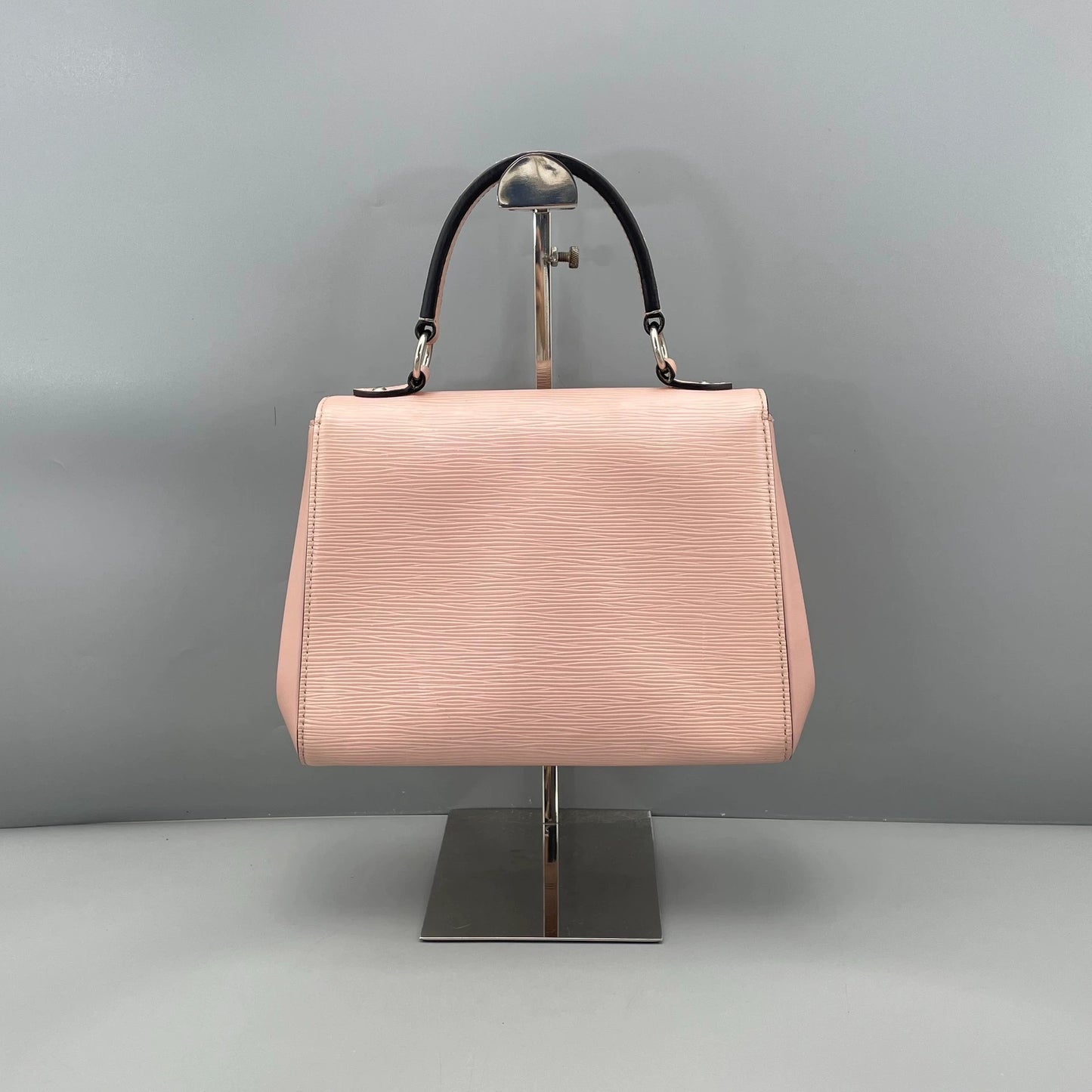 Louis Vuitton - Cluny BB - Epi leather - Pink - (small)
