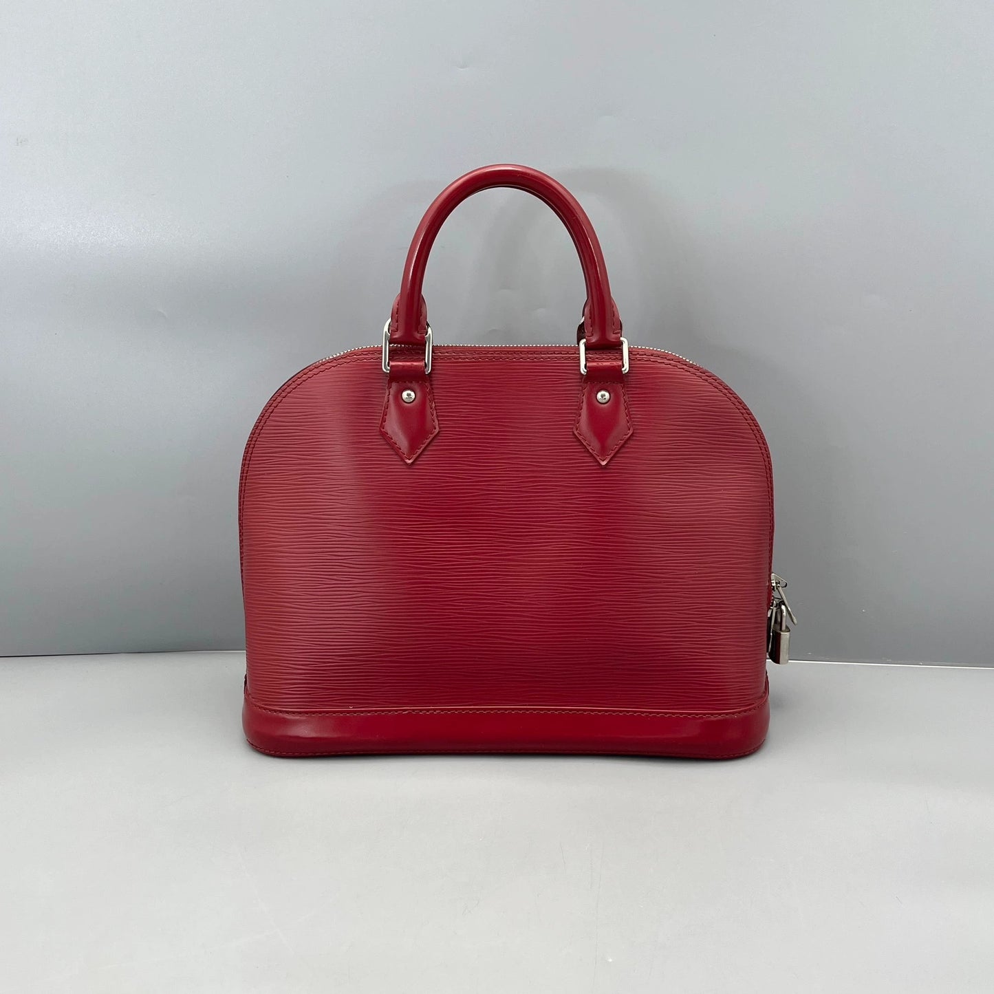Louis Vuitton - Alma MM - Epi leather - Pink - (medium)