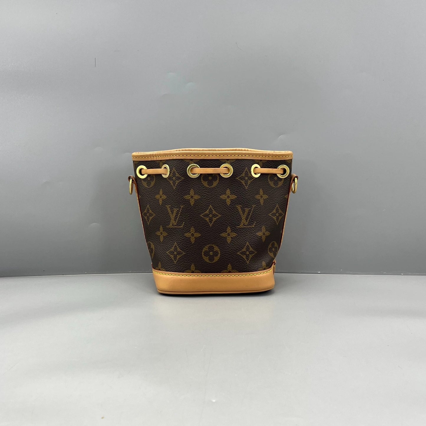 Louis Vuitton - Nano Noé - Monogram coated canvas and Vachetta leather - Brown - (Mini)
