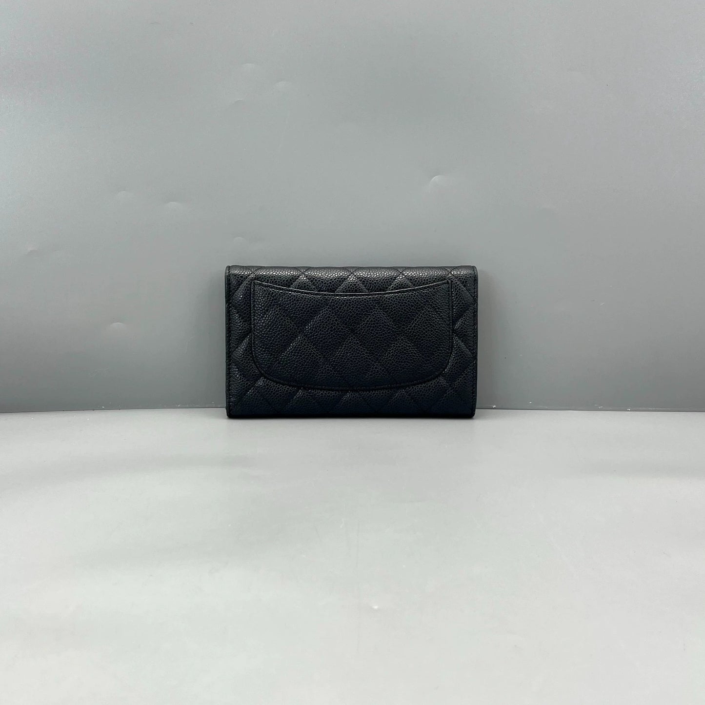 Chanel - Classic Flap Tri-fold Wallet - Caviar leather - Black - (Small)