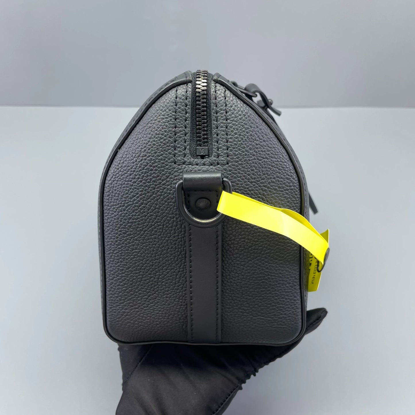Louis Vuitton - City Keepall 27 - Leather - Black - (mini)