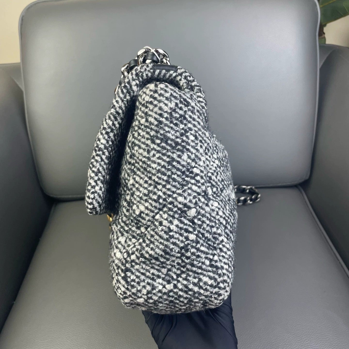 Chanel - 19 Bag - Tweed and Leather - Multicolour - (large)