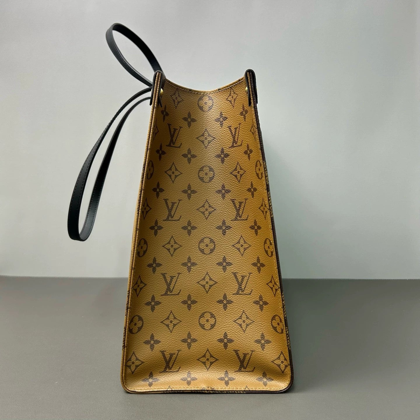 Louis Vuitton - Onthego GM - Monogram Giant canvas with leather trim - Brown - (large)