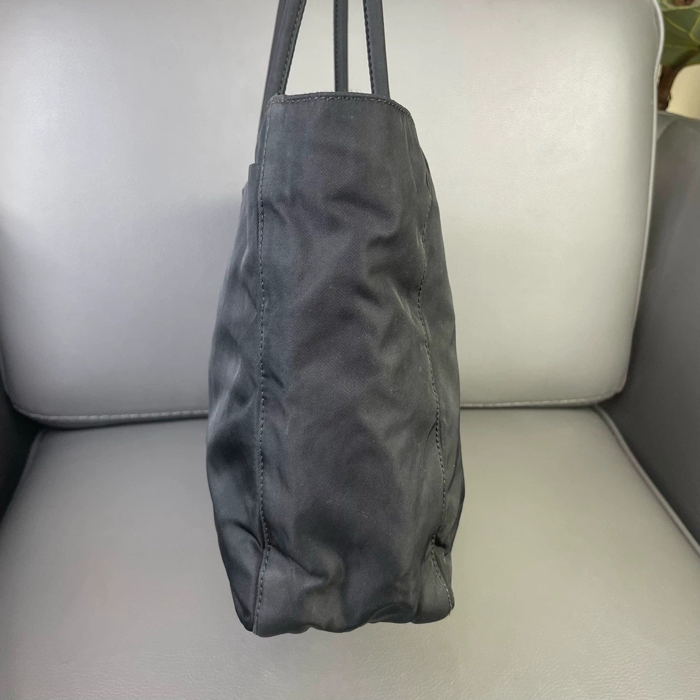 Prada - Small Tessuto Tote - Tessuto nylon - Black with Silver-Tone Hardware - (Small)