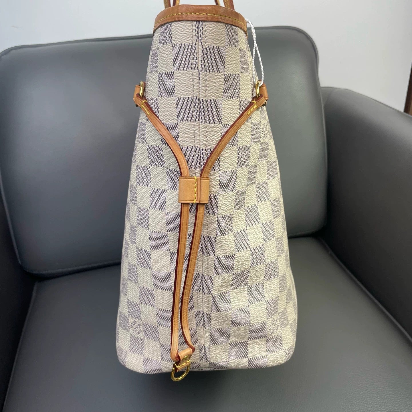 Louis Vuitton - Neverfull MM - Coated canvas with cowhide leather trim - White - (medium)