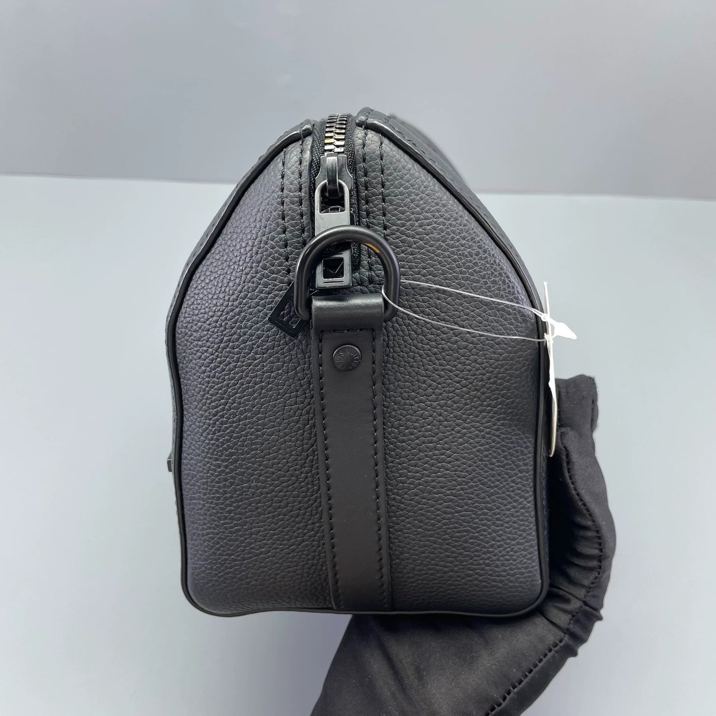 Louis Vuitton - City Keepall 27 - Leather - Black - (mini)