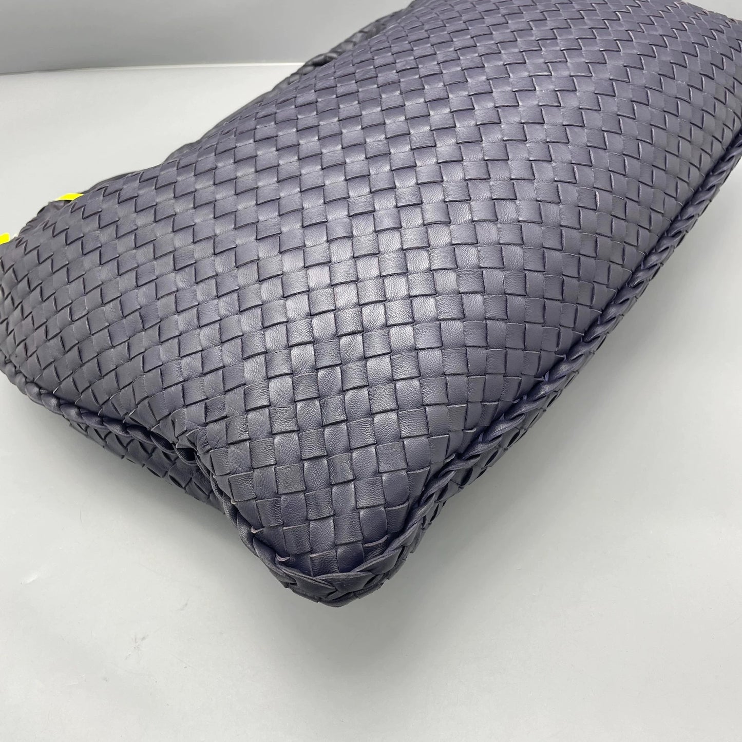 Bottega Veneta - Intrecciato Hobo Bag - Leather - Purple - (large)