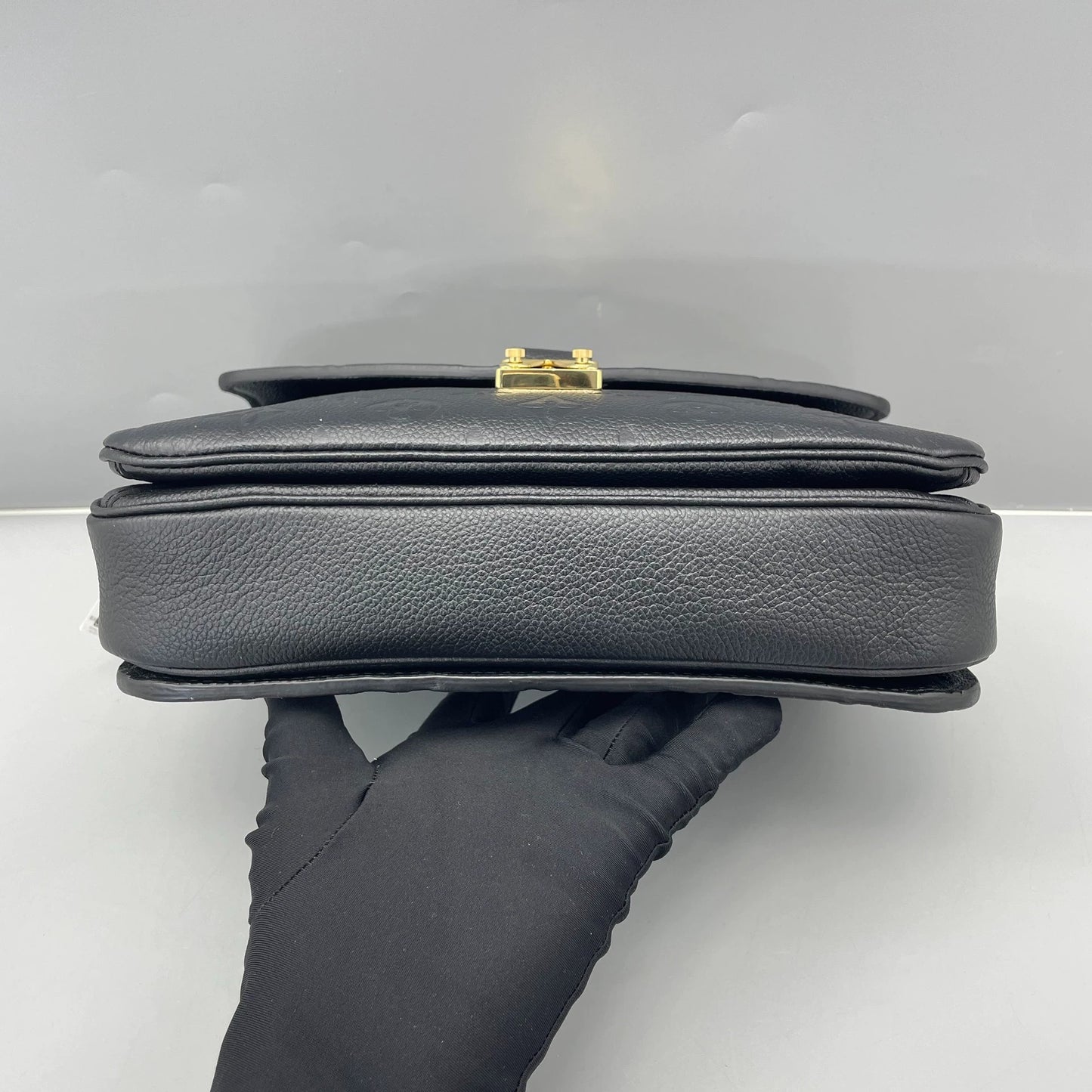 Louis Vuitton - Pochette Métis - Embossed Monogram Empreinte Leather - Black - (Medium)