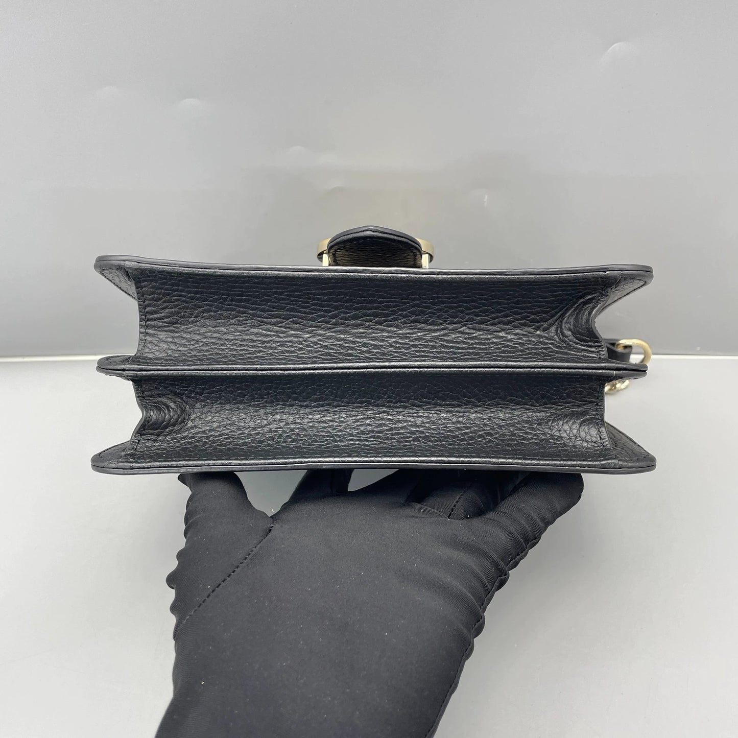 Gucci - Interlocking G Accordion Chain Bag - Leather - Black - (small)
