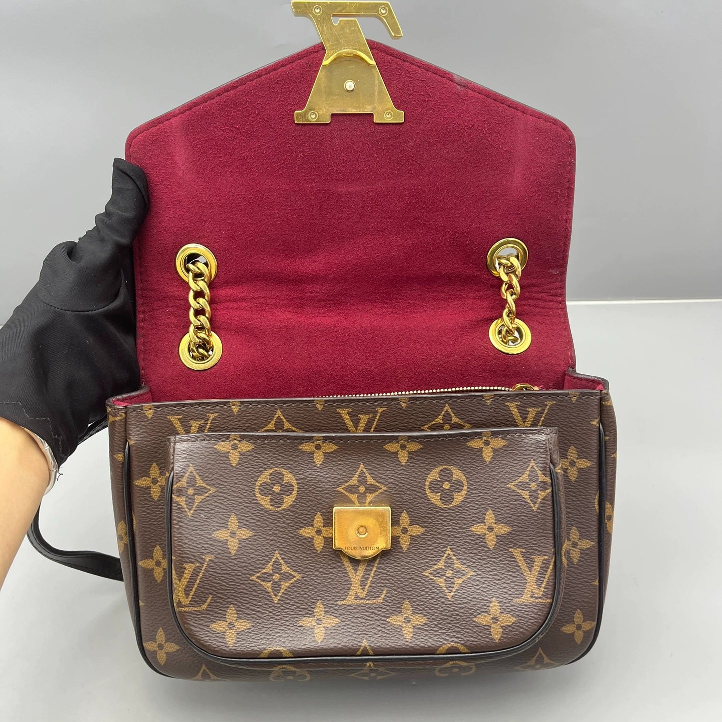 Louis Vuitton - Passy - Monogram coated canvas with leather trim - Brown - (Small)