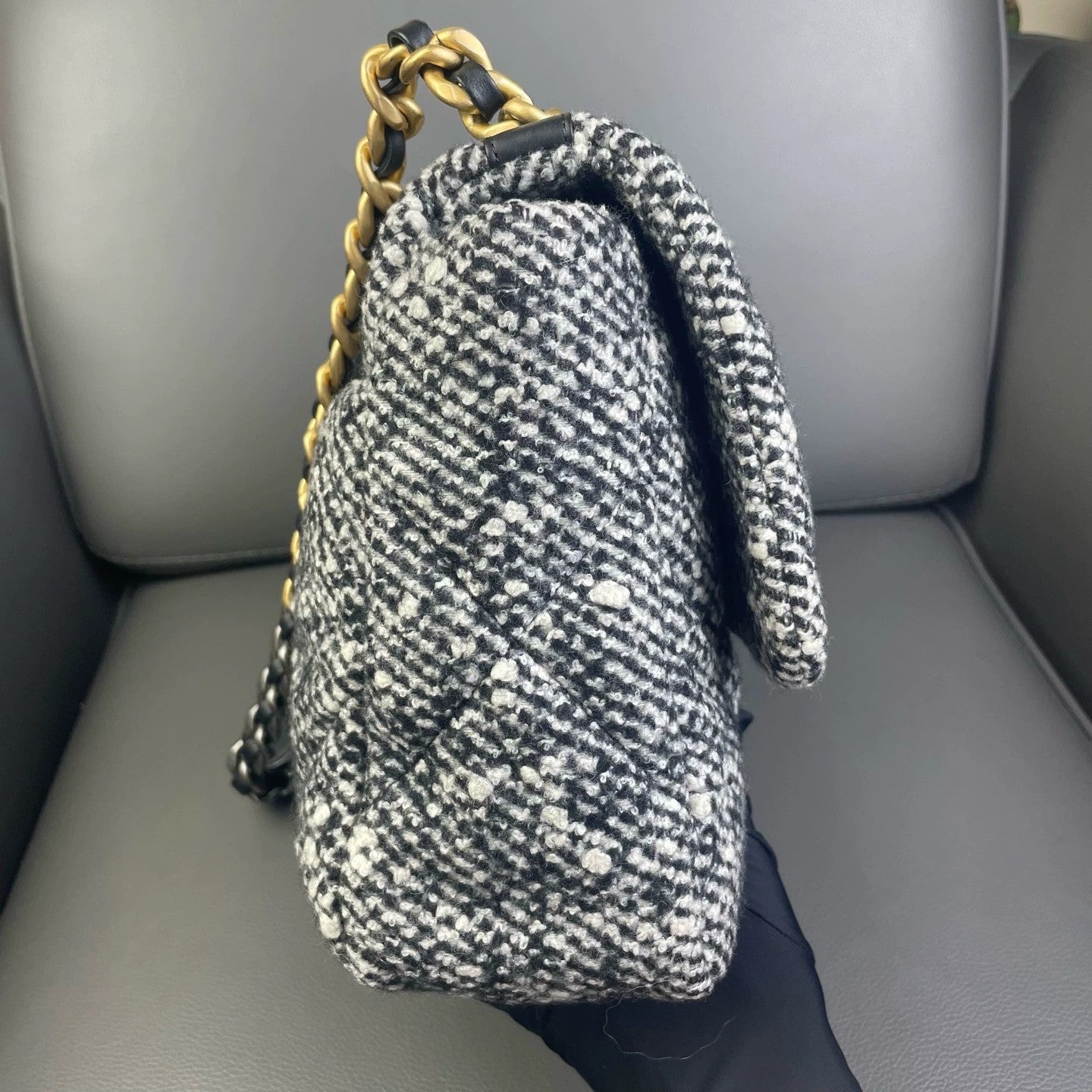 Chanel - 19 Bag - Tweed and Leather - Multicolour - (large)