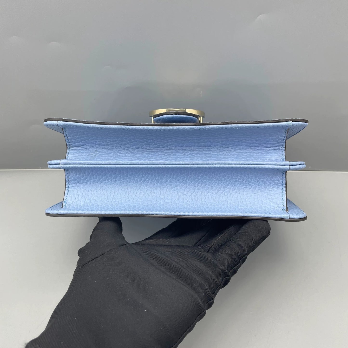 Gucci - Interlocking G Accordion Small Shoulder Bag - Pebbled leather - Blue - (Small)
