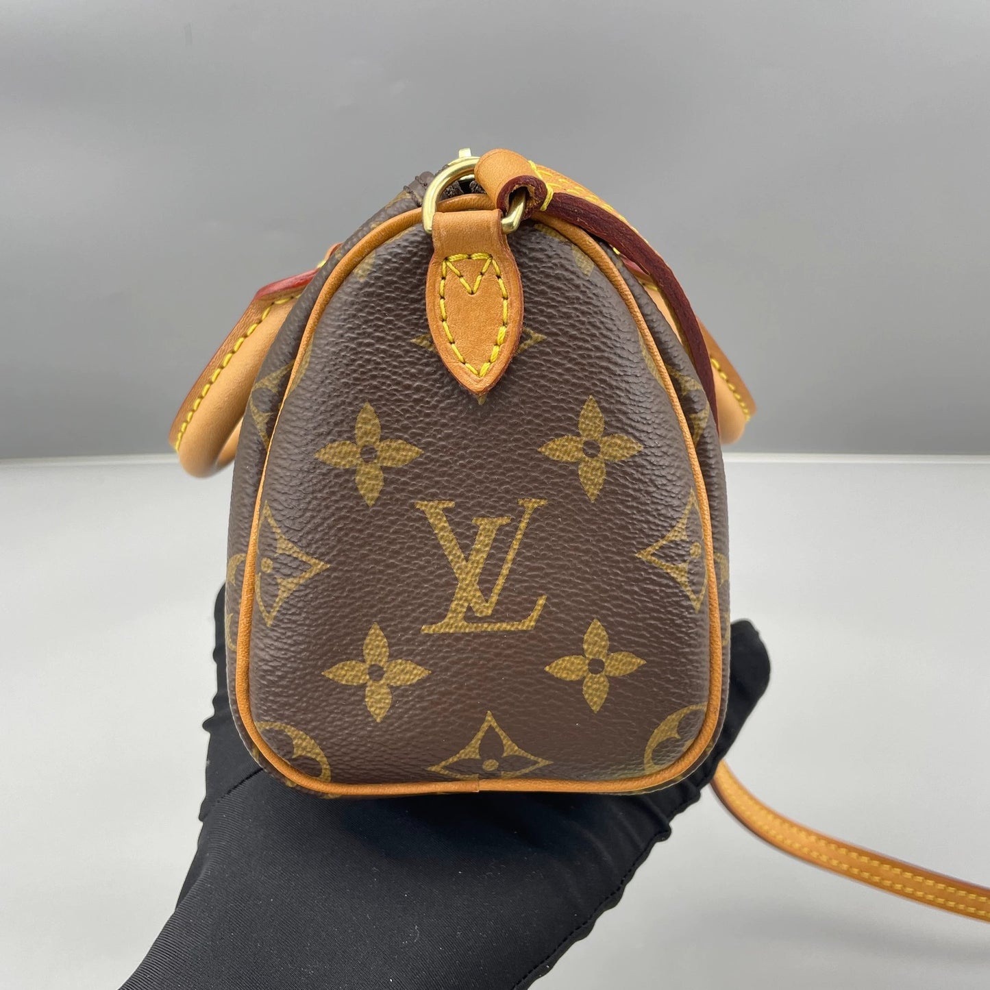 Louis Vuitton - Speedy Nano - Monogram coated canvas with natural Vachetta leather trim - Brown - (mini)