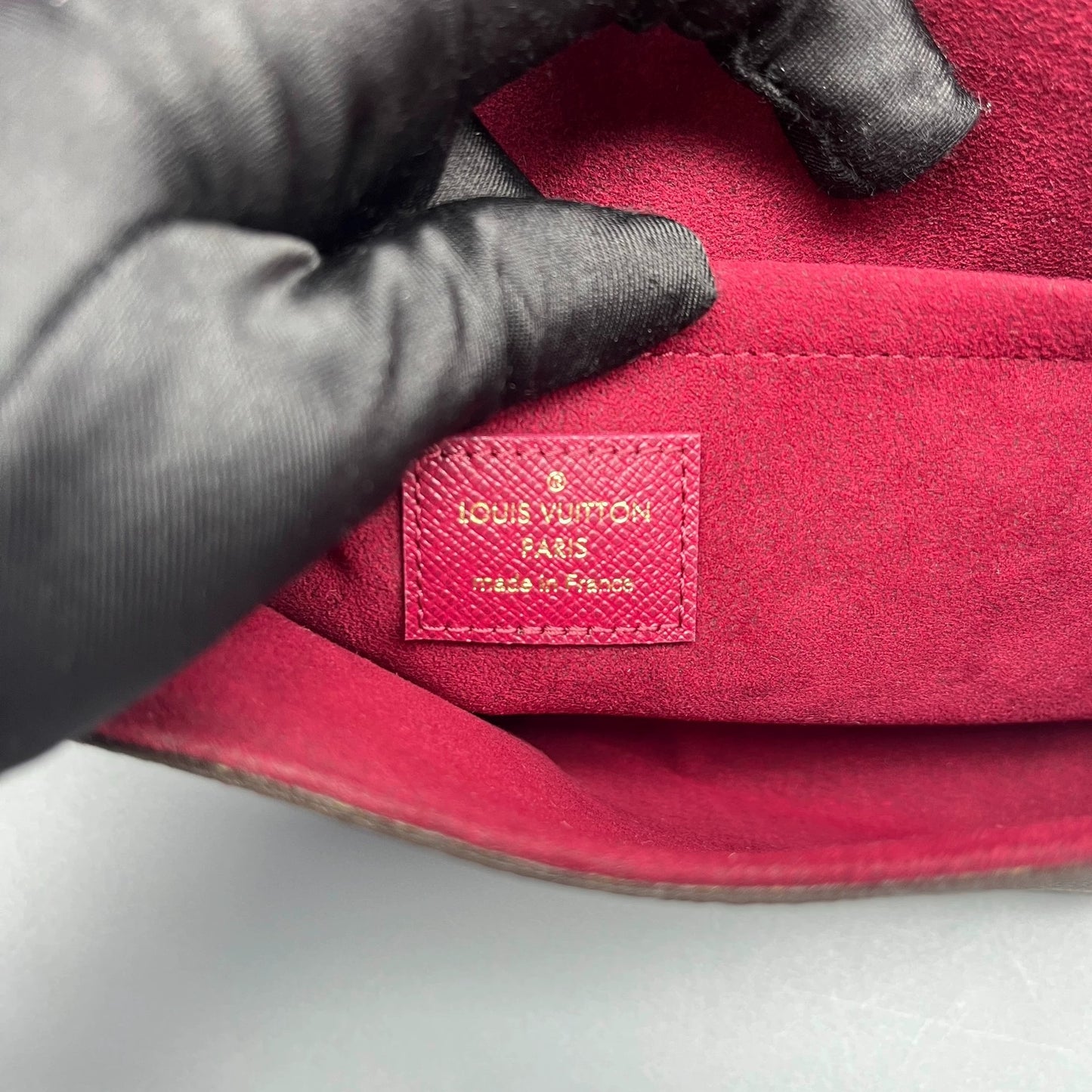 Louis Vuitton - Pochette Felicie - Monogram coated canvas with grained leather trim and interior elements - Brown - (small)