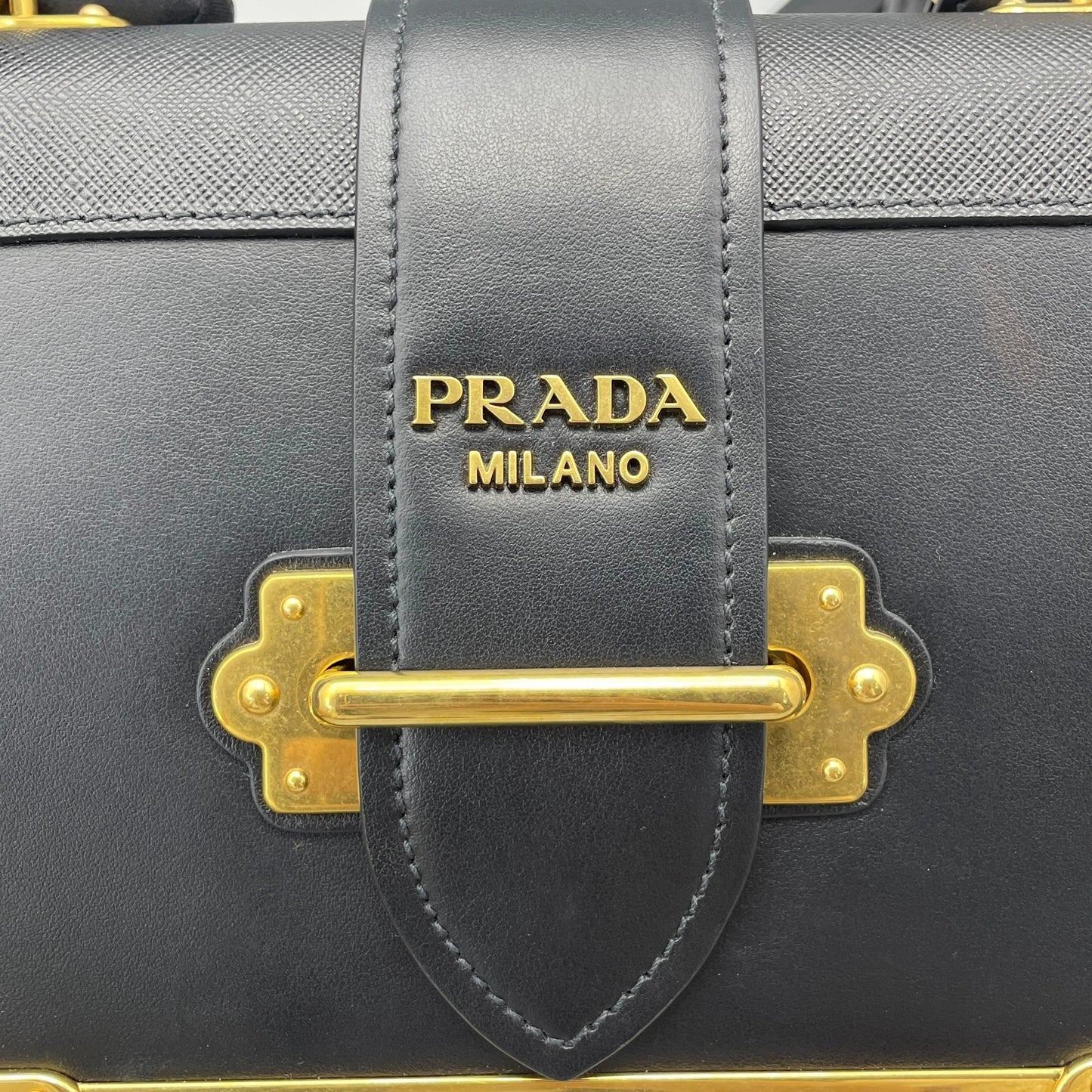 Prada - Cahier - Leather - Black - (mini)