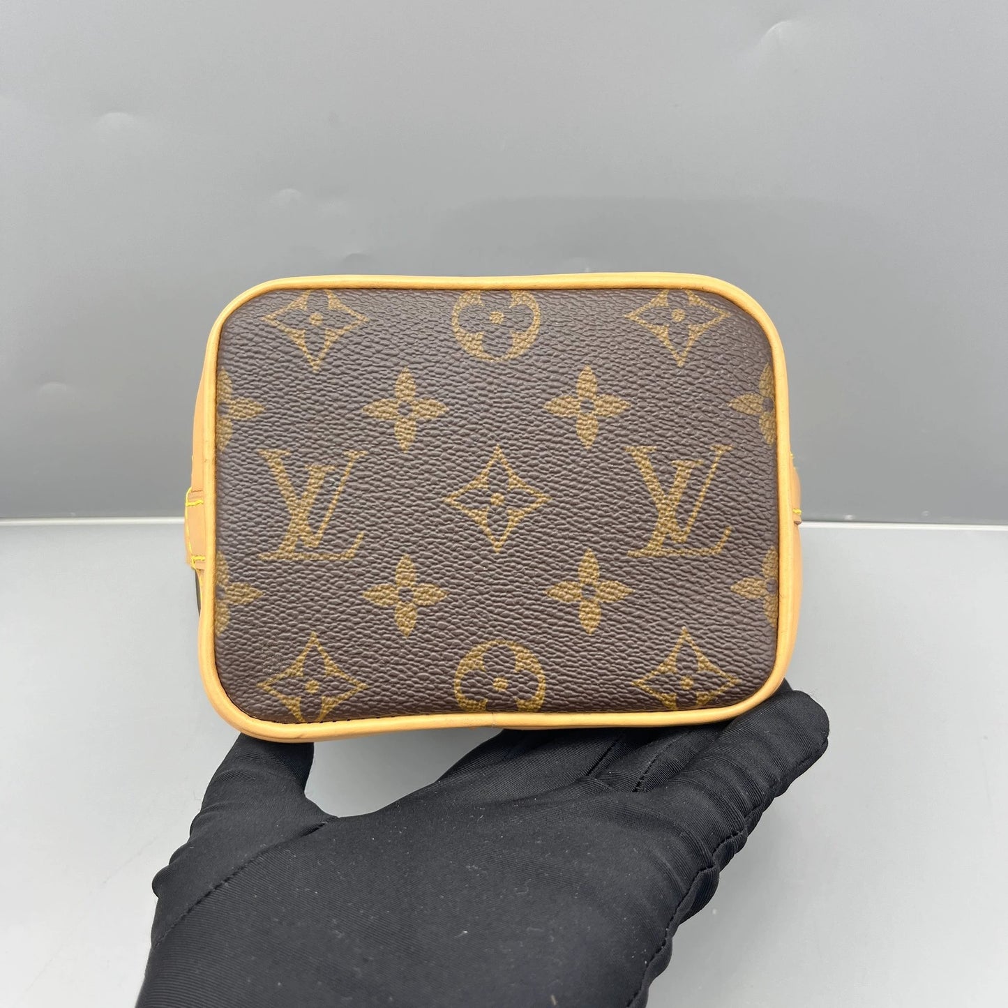 Louis Vuitton - Nano Noé - Monogram coated canvas and Vachetta leather - Brown - (Mini)