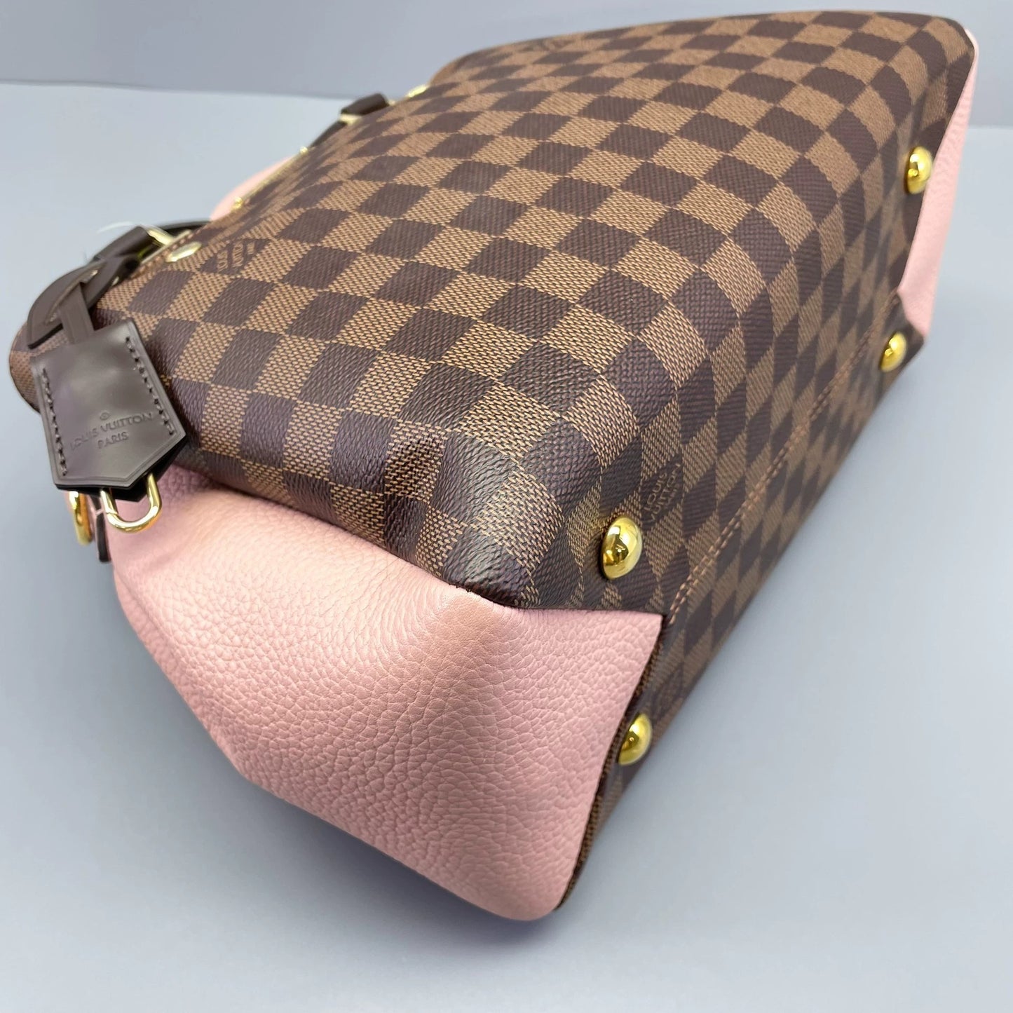 Louis Vuitton - Brittany - Damier Ebene coated canvas with grained leather trim - Brown and Pink - (medium)