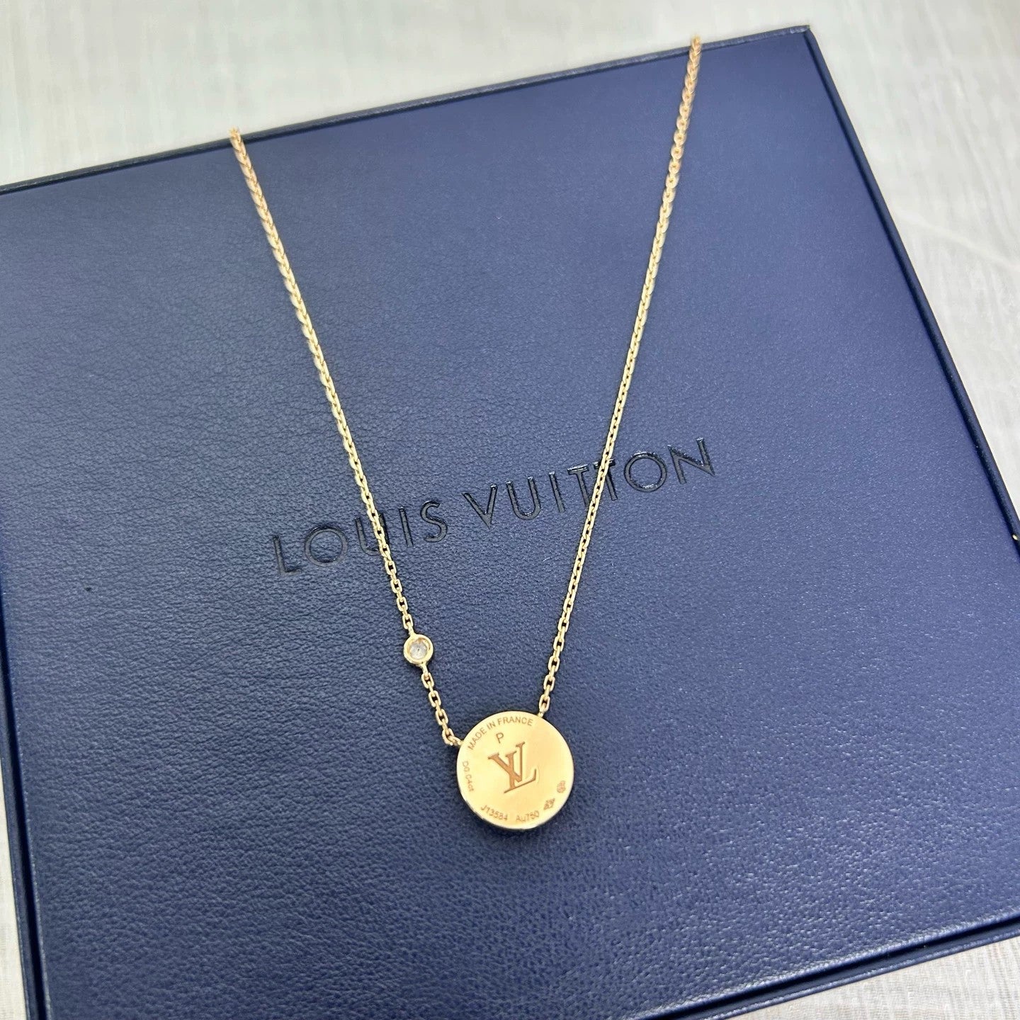Louis Vuitton - Color Blossom - 18K Rose Gold with Mother of Pearl and Diamond - Gold - (mini)