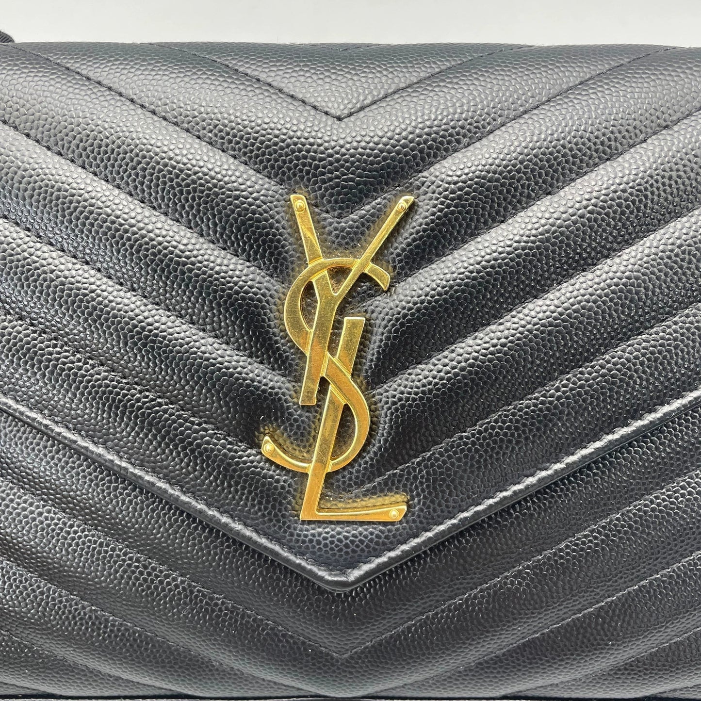 Saint Laurent - Envelope Bag - Grained leather - Black with Gold-Tone Hardware - (Medium)