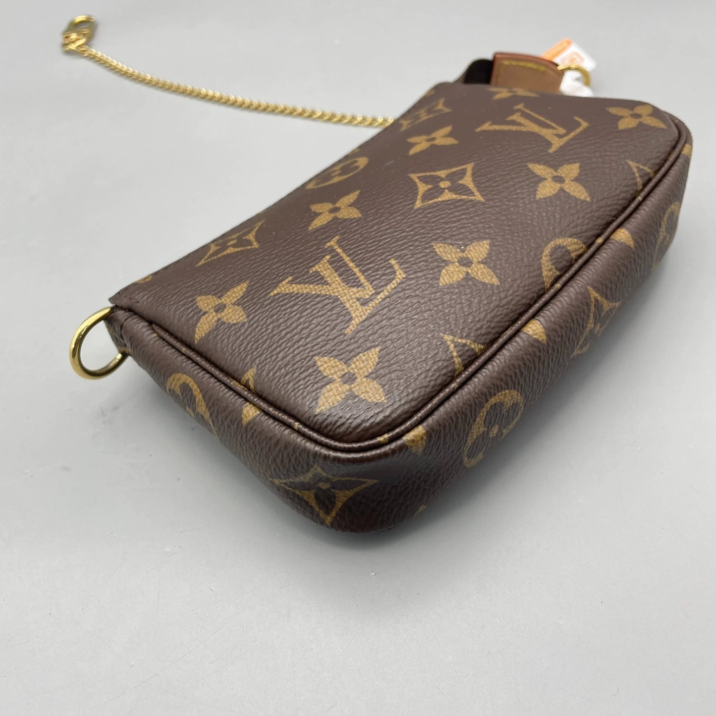 Louis Vuitton - Mini Pochette Accessoires - Monogram coated canvas with natural cowhide leather trim - Brown - (mini)