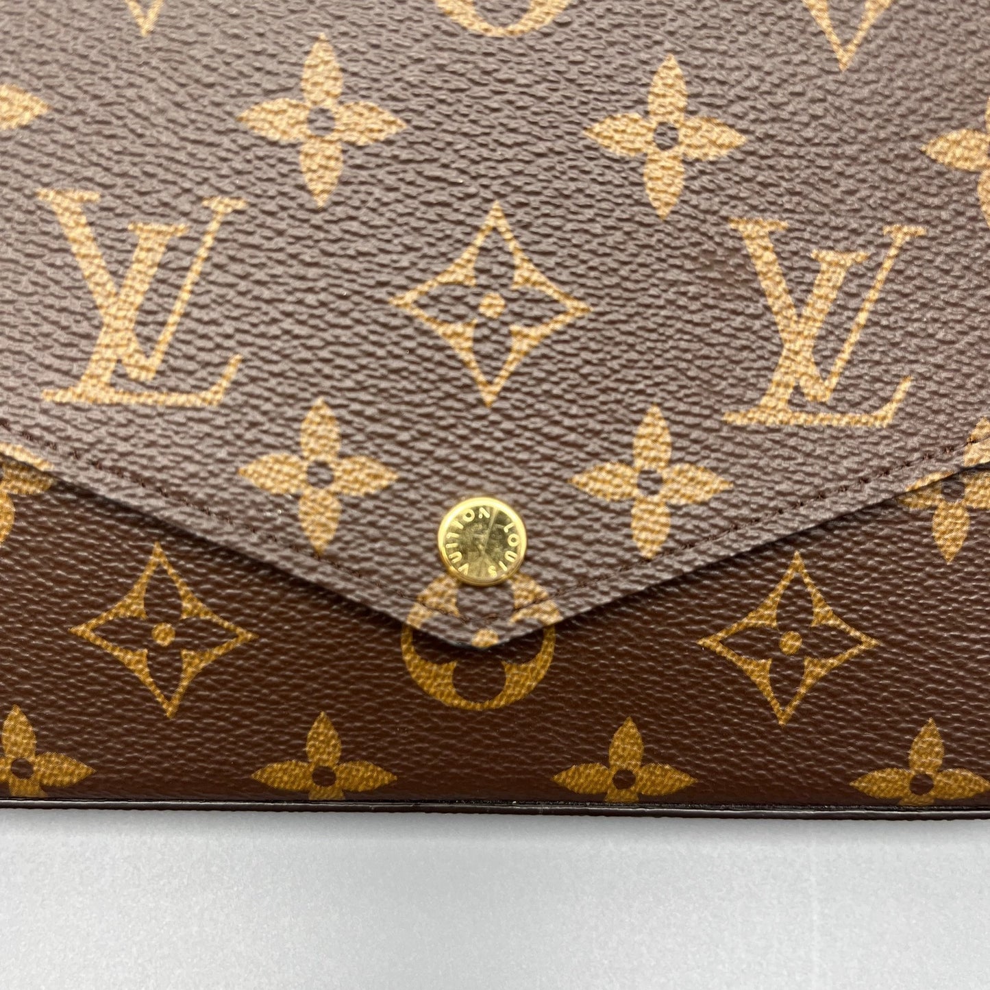 Louis Vuitton - Pochette Felicie - Monogram coated canvas with grained leather trim and interior elements - Brown - (small)