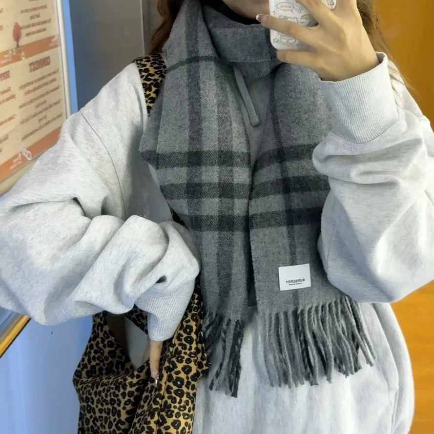 Burberry - Scarf - 100% Cashmere - Grey
