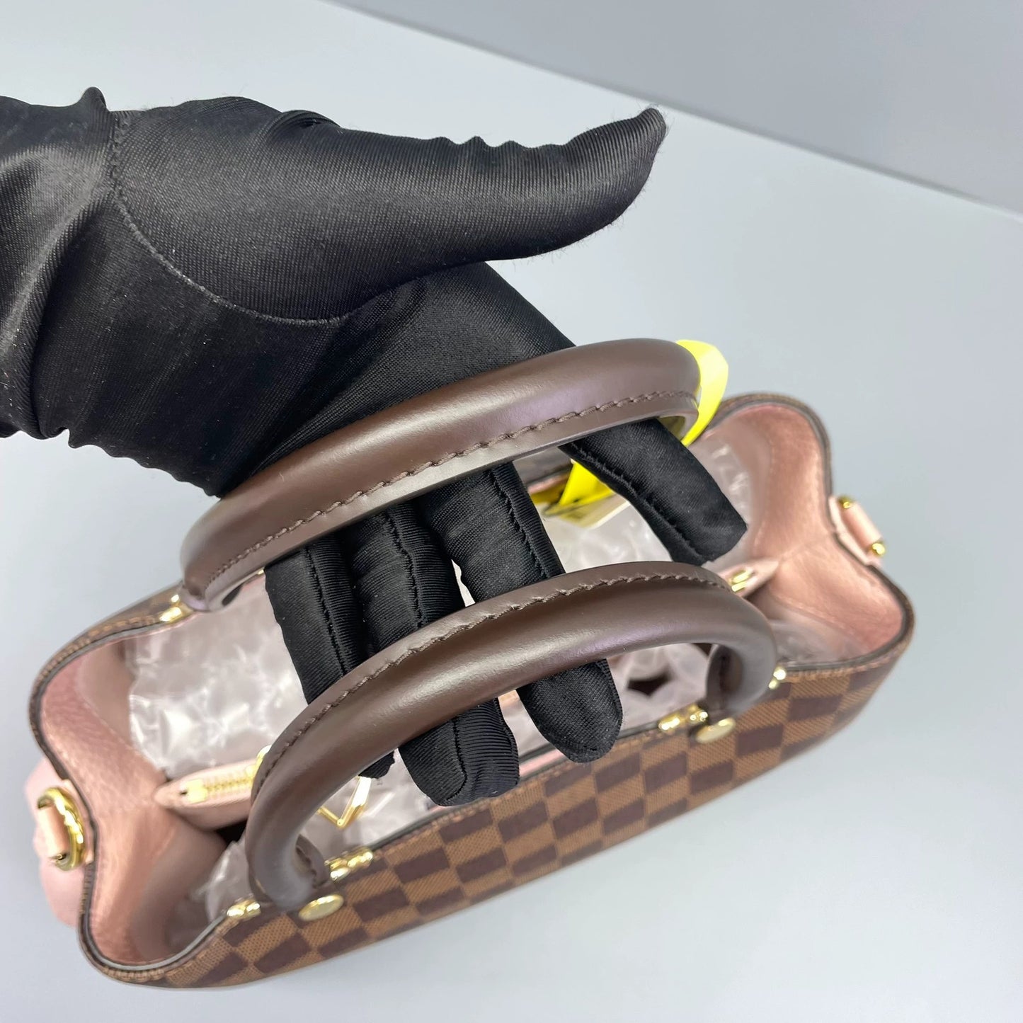 Louis Vuitton - Brittany - Damier Ebene coated canvas with grained leather trim - Brown and Pink - (medium)