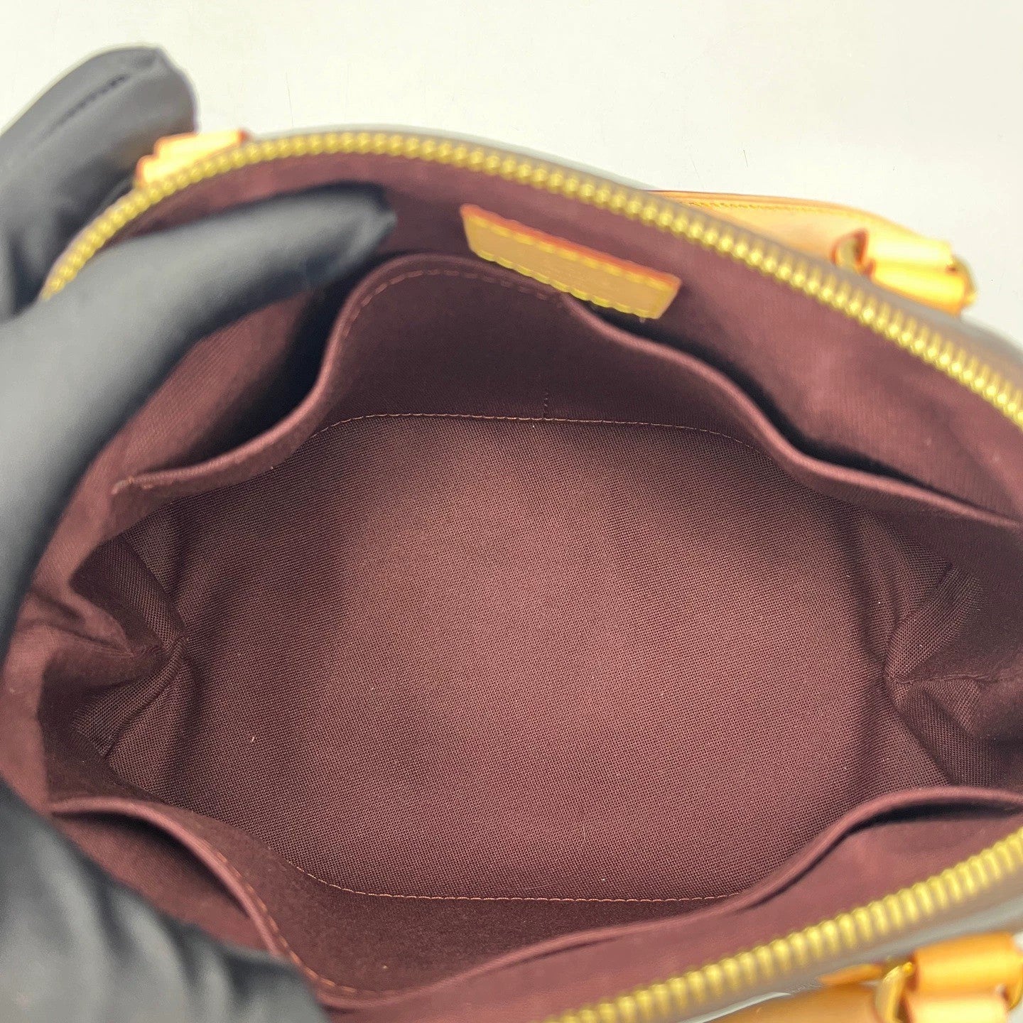 Louis Vuitton - Dumpling Bag - Monogram coated canvas with Vachetta leather trim - Brown - (Small)