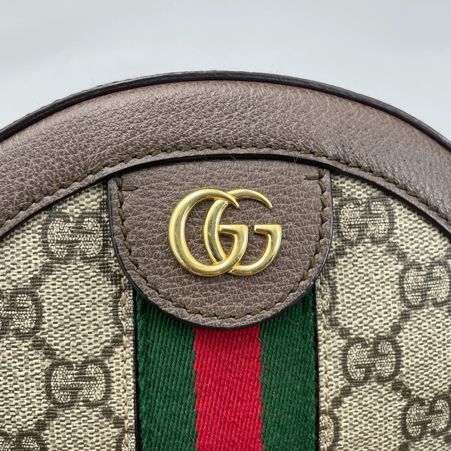 Gucci - Ophidia Round Mini Shoulder Bag - GG Supreme canvas with leather trim - Beige and ebony brown with red and green web stripe - (mini)