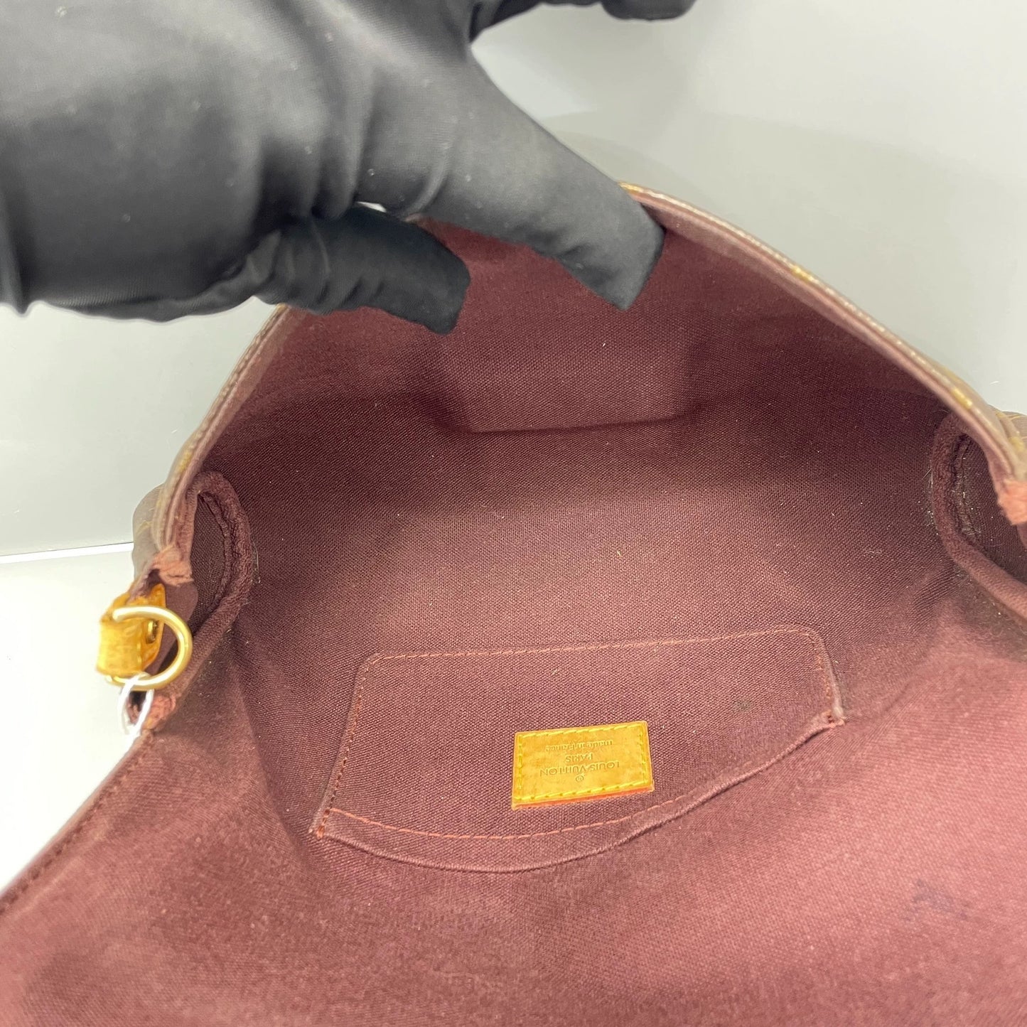Louis Vuitton - Favorite MM - Monogram Canvas and natural cowhide leather - Brown - (Medium)
