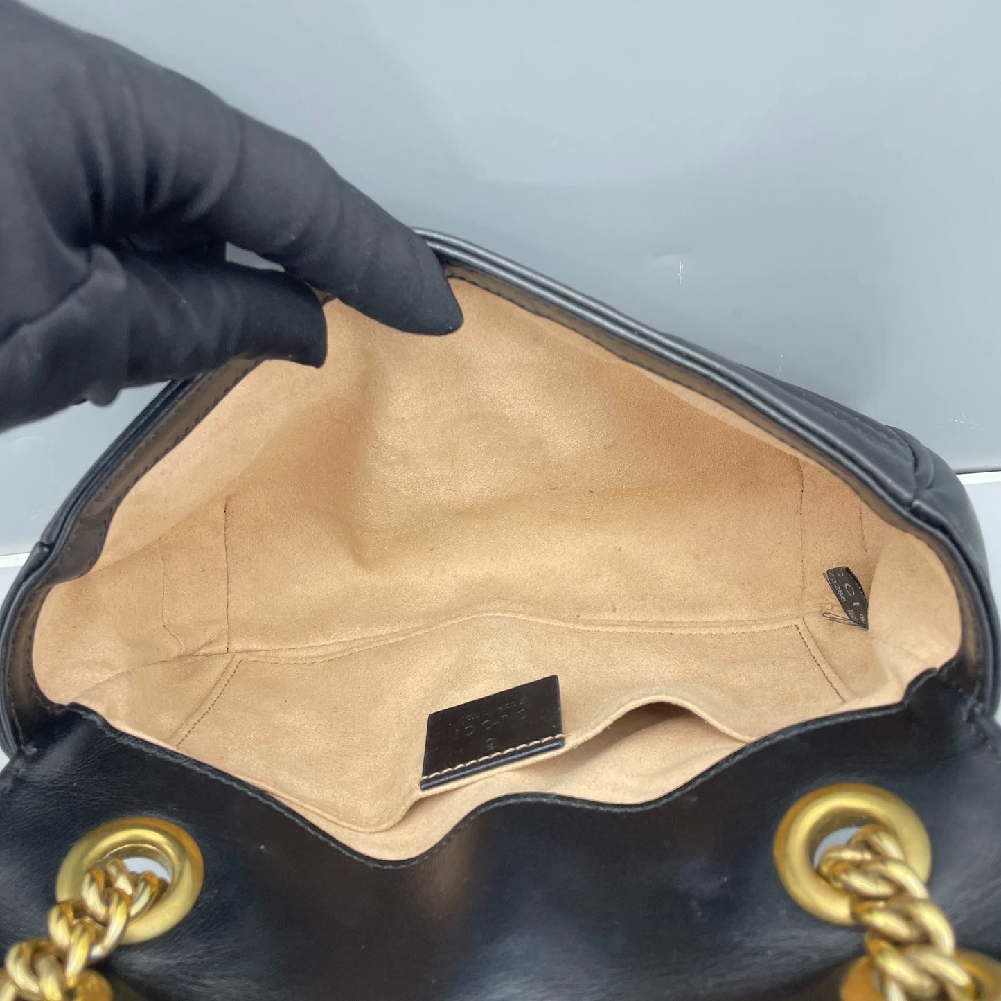 Gucci - GG Marmont Matelassé Mini Shoulder Bag - Leather - Black - (mini)