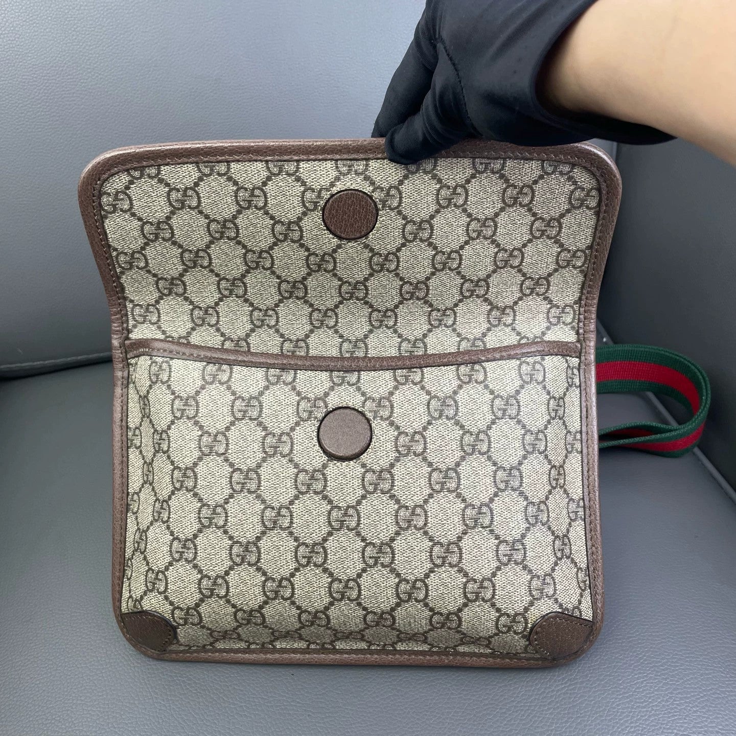 Gucci - Neo Vintage Tiger Head Belt Bag - GG Supreme canvas with leather trim and fabric Web strap - Beige and Brown with Red and Green accents - (small)