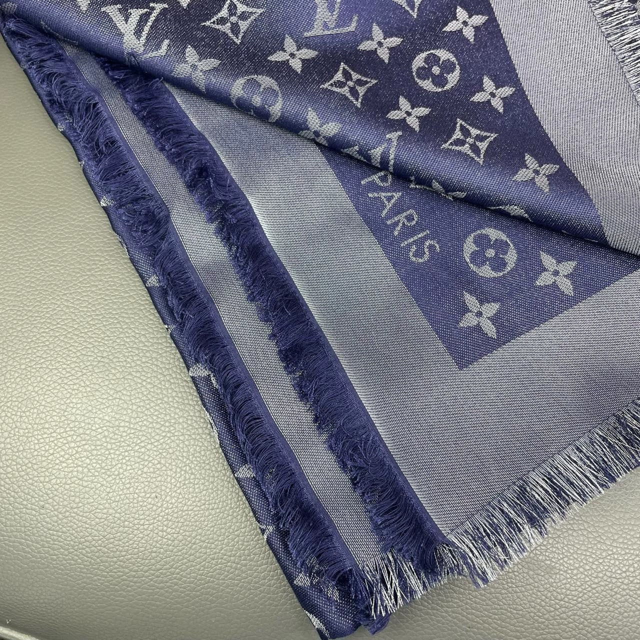 Louis Vuitton - Monogram Shawl - Cloth - Navy with Grey - (large)