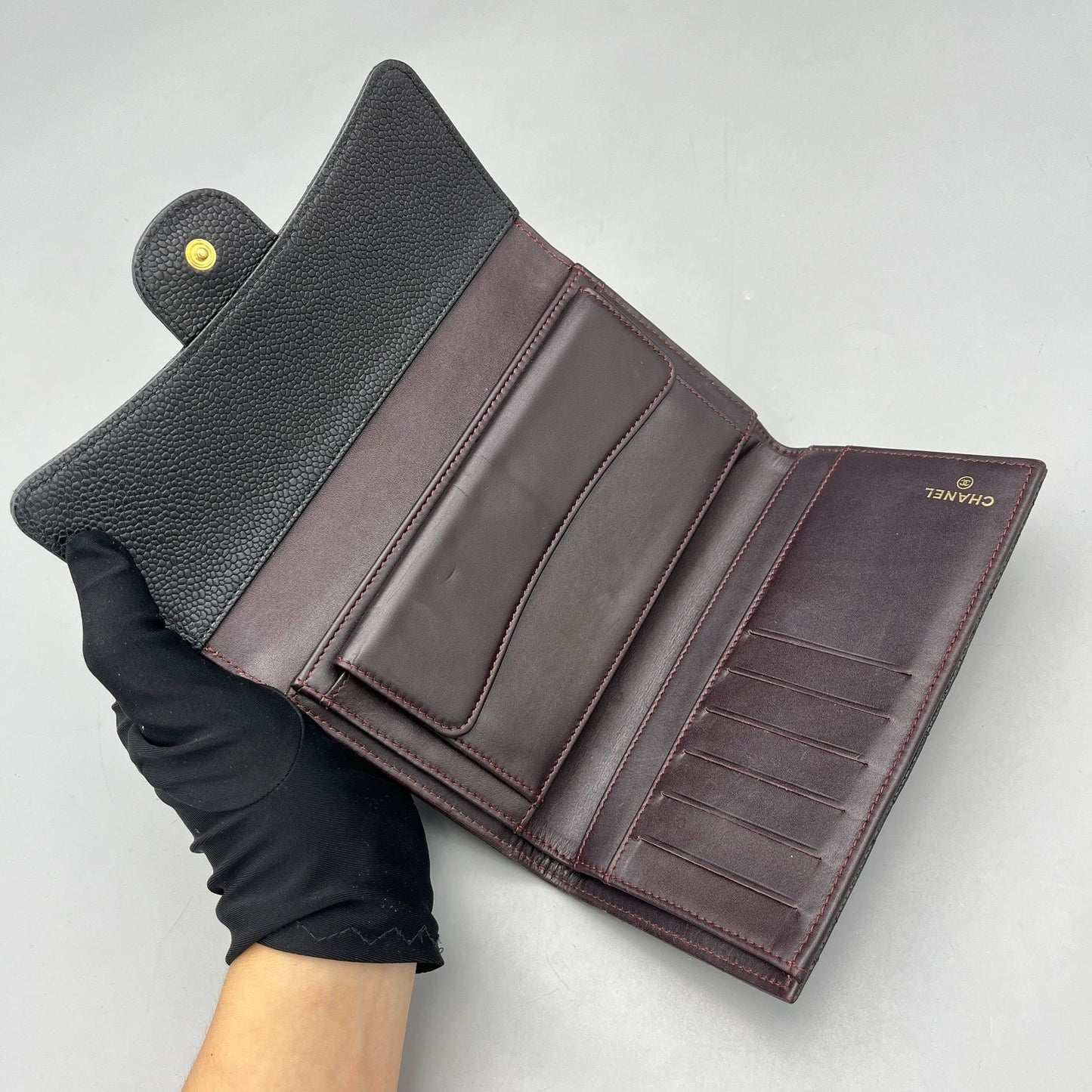 Chanel - Classic Flap Tri-fold Wallet - Caviar leather - Black - (Small)
