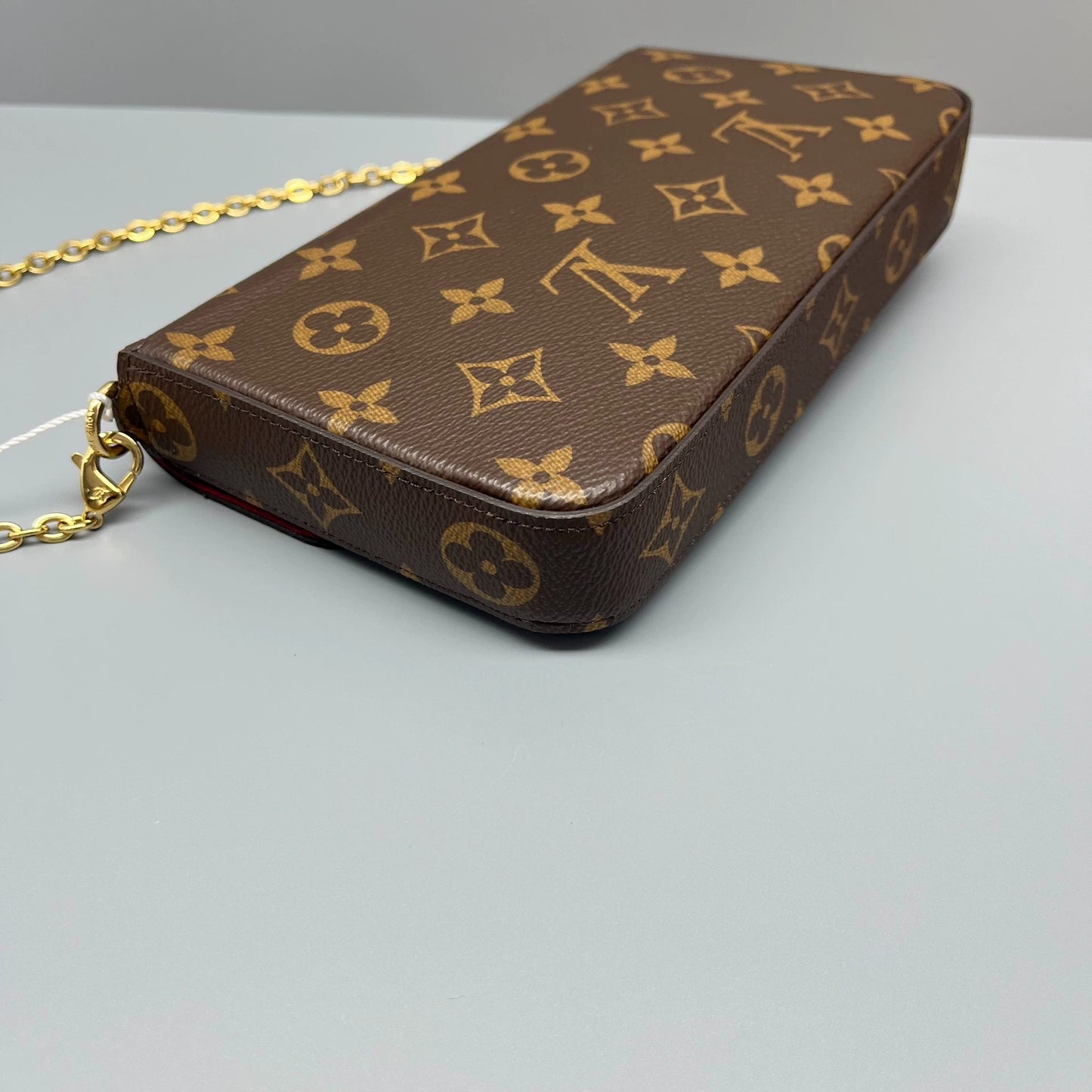 Louis Vuitton - Pochette Felicie - Monogram coated canvas with grained leather trim and interior elements - Brown - (small)