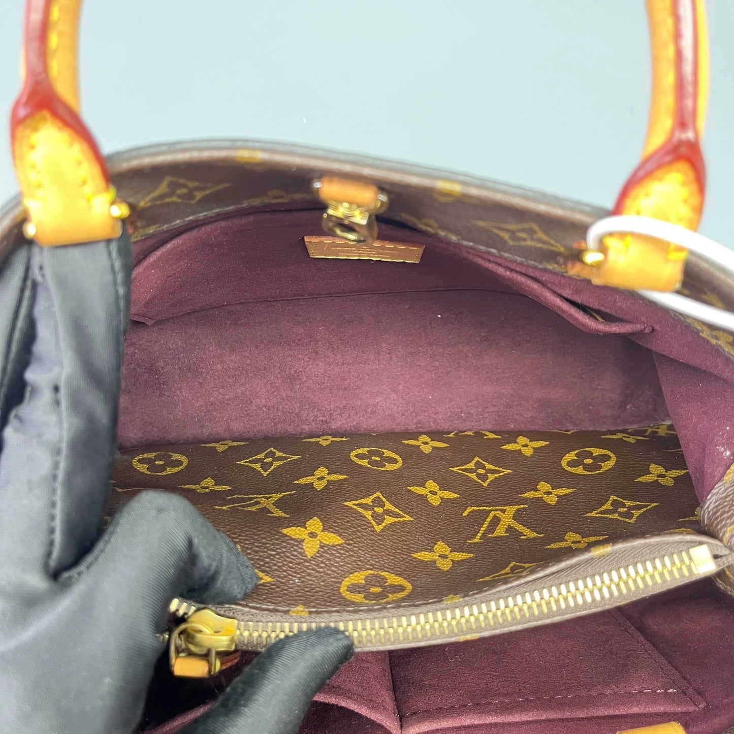 Louis Vuitton - Montaigne BB - Monogram coated canvas with Vachetta leather trim - Brown - (Small)