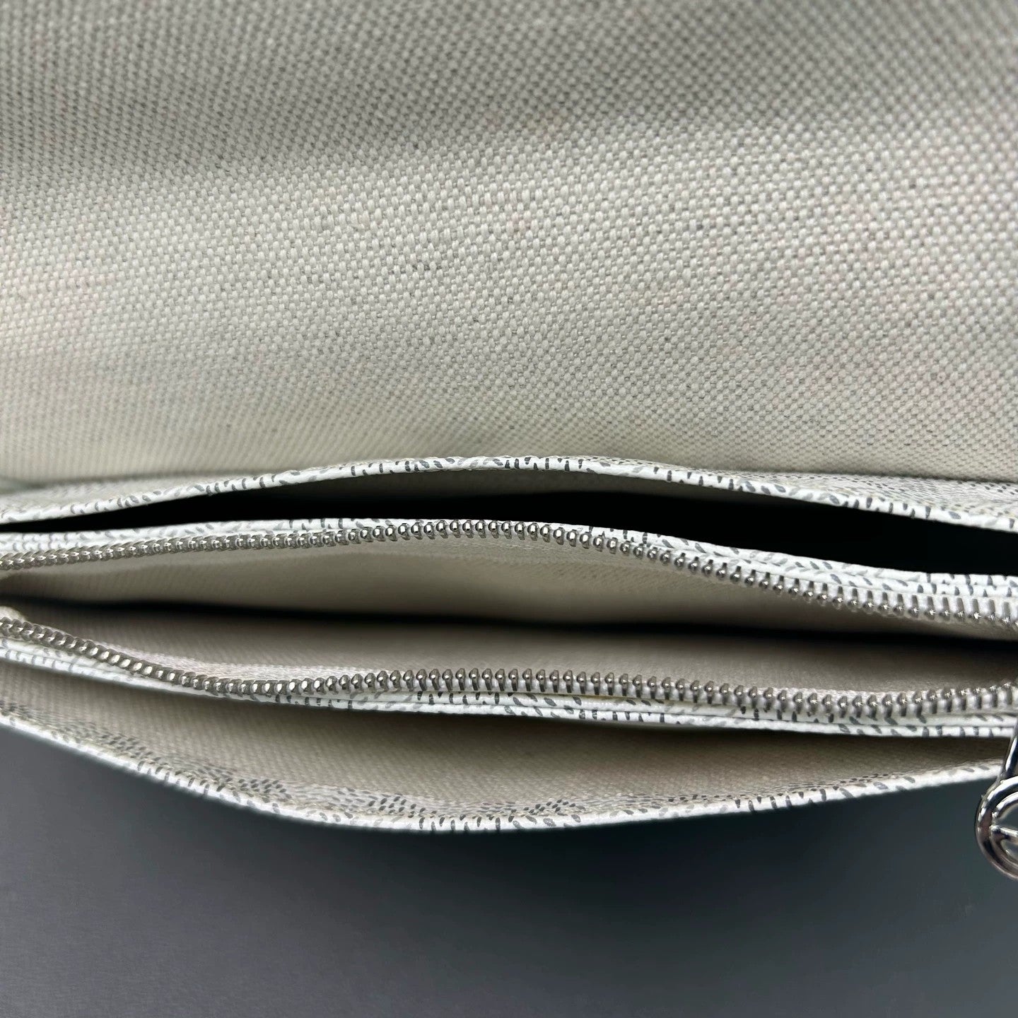 Goyard - Envelope Shoulder Bag - Goyardine canvas with leather trim - White - (small)