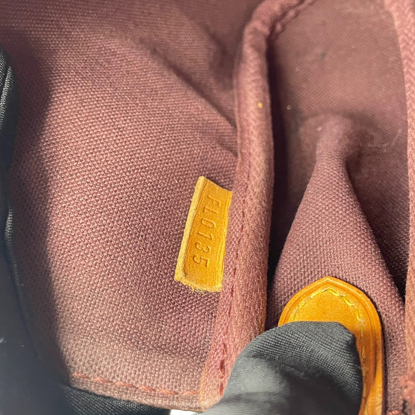 Louis Vuitton - Favorite MM - Monogram Canvas and natural cowhide leather - Brown - (Medium)