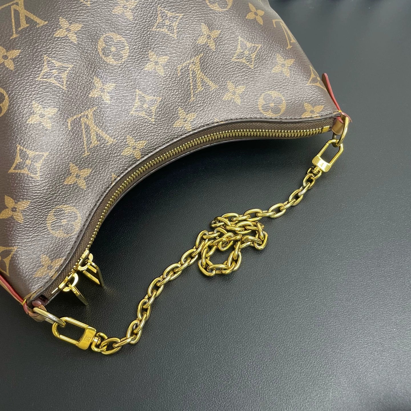 Louis Vuitton - Loop Hobo - Monogram coated canvas with natural cowhide leather trim - Brown - (medium)