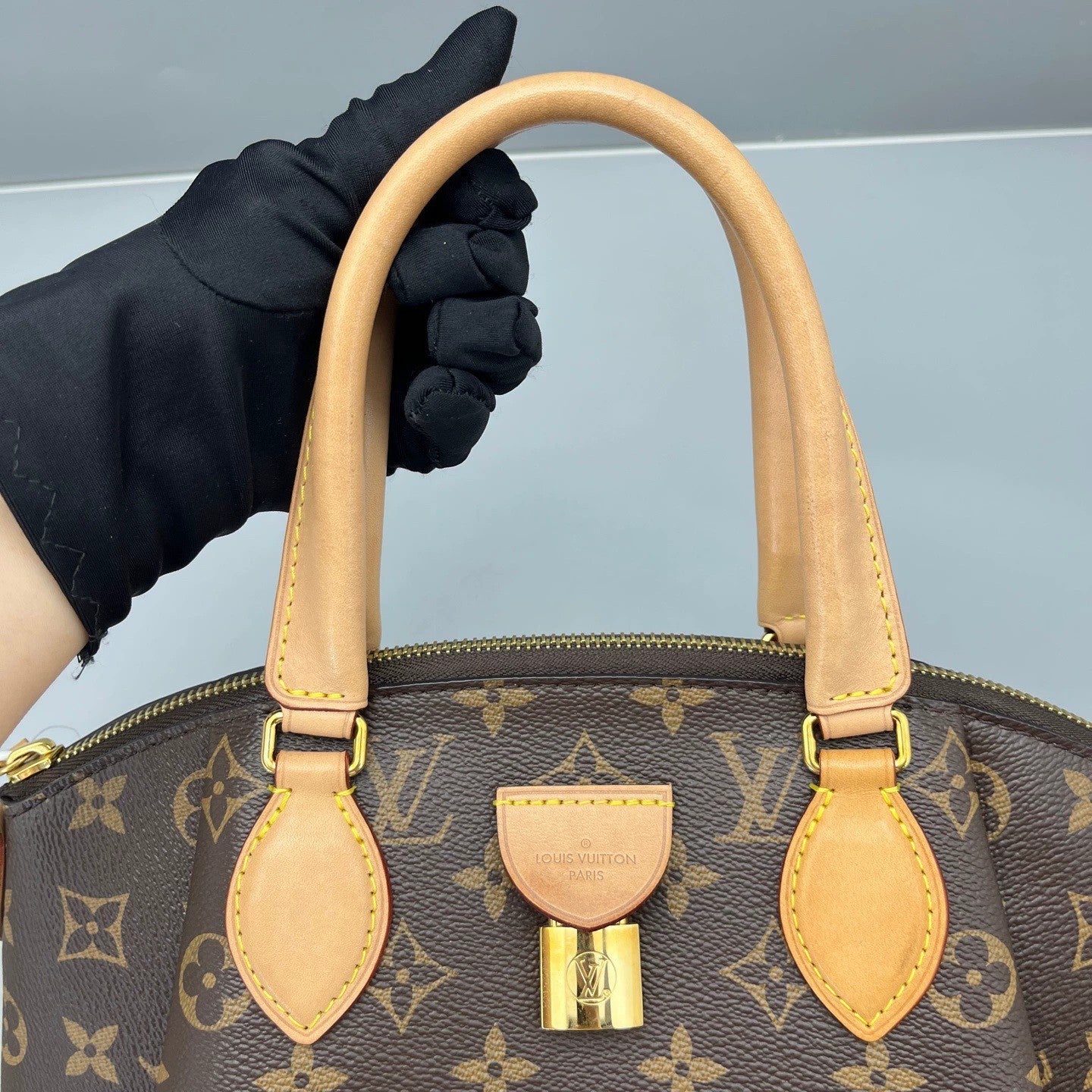 Louis Vuitton - Dumpling Bag - Monogram coated canvas with Vachetta leather trim - Brown - (Small)