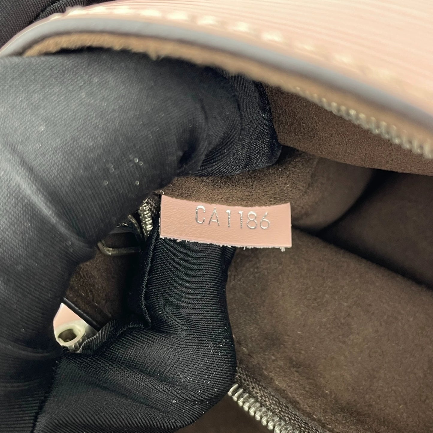 Louis Vuitton - Cluny BB - Epi leather - Pink - (small)