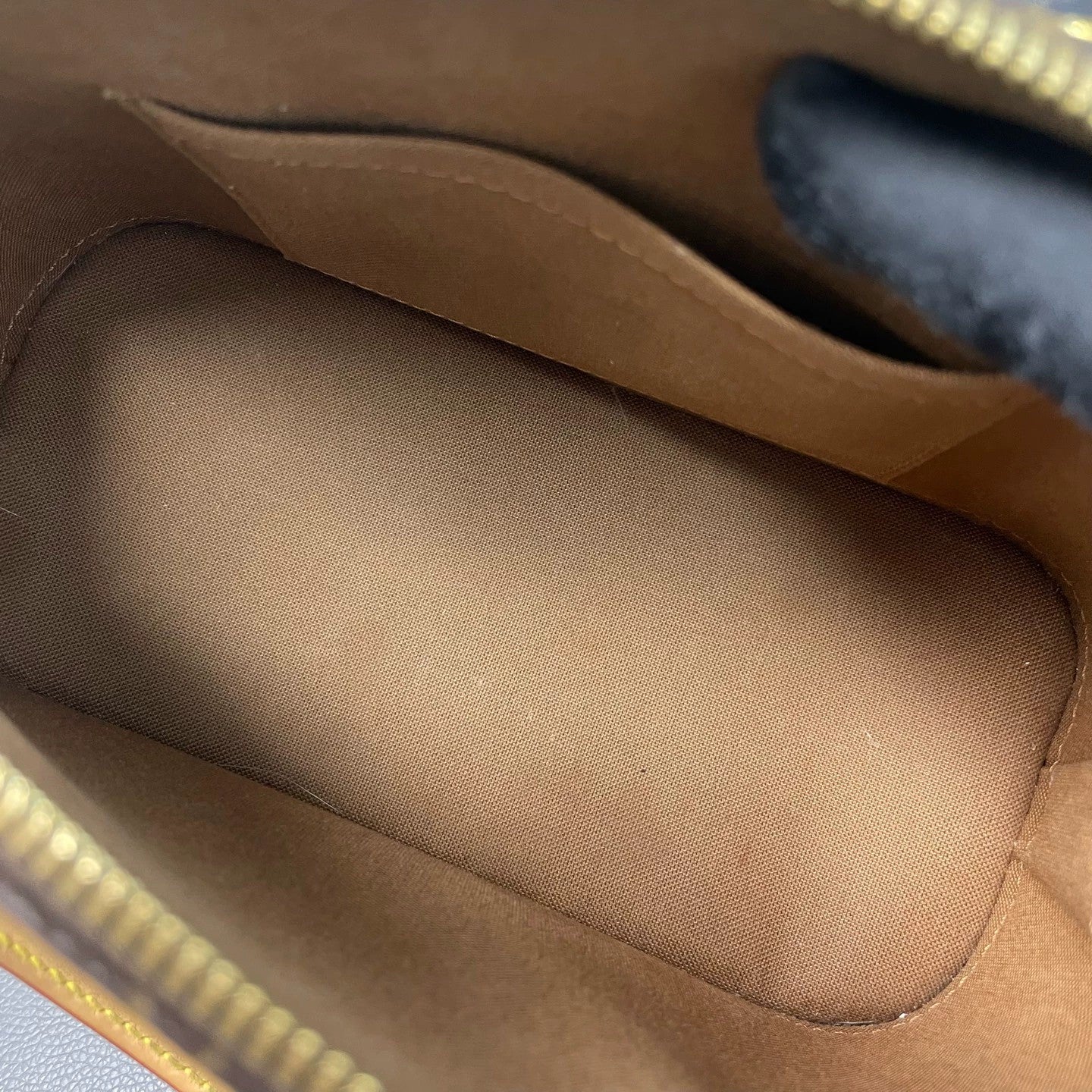 Louis Vuitton - Alma BB - Monogram canvas with Vachetta leather trim - Brown - (mini)