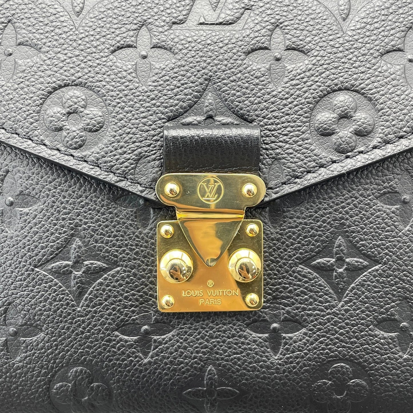 Louis Vuitton - Pochette Métis - Embossed Monogram Empreinte Leather - Black - (Medium)