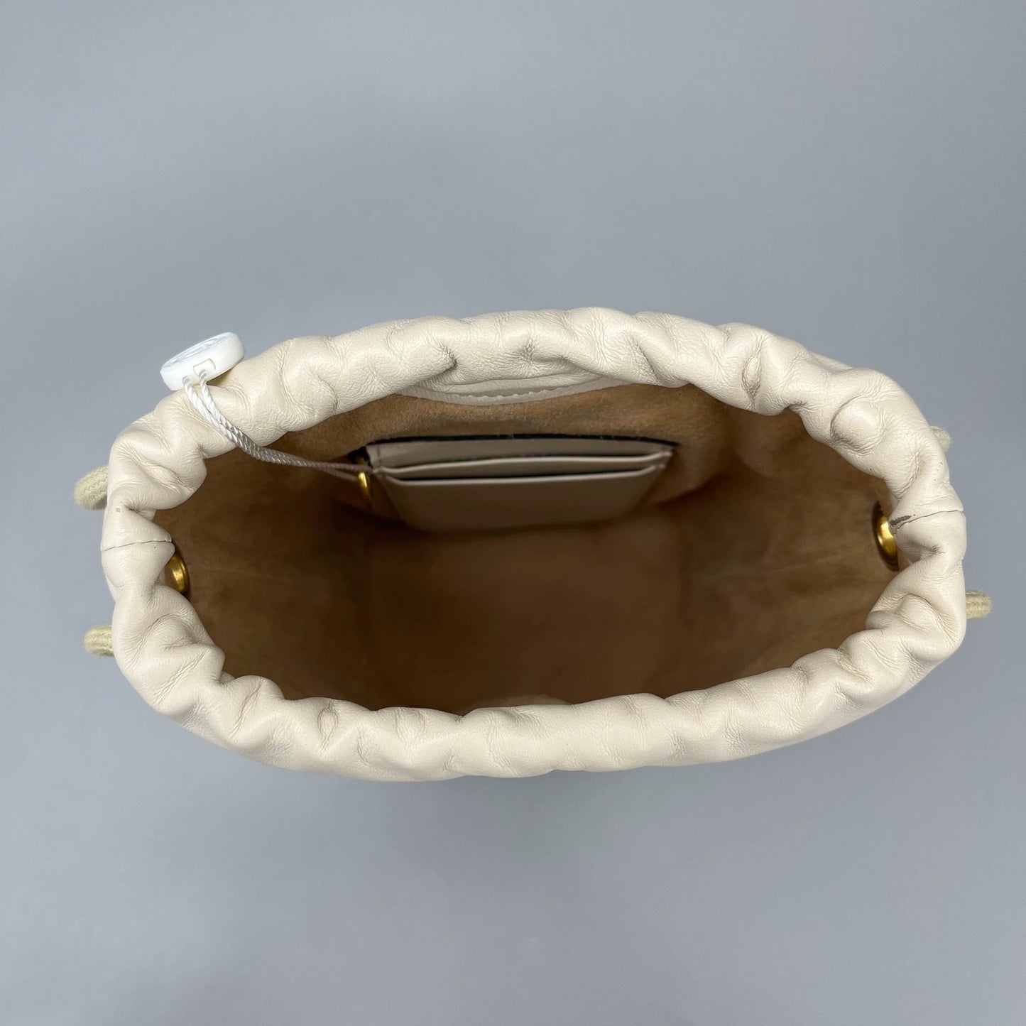 Gucci - GG Marmont Small Bucket Bag - Leather - White - (Small)