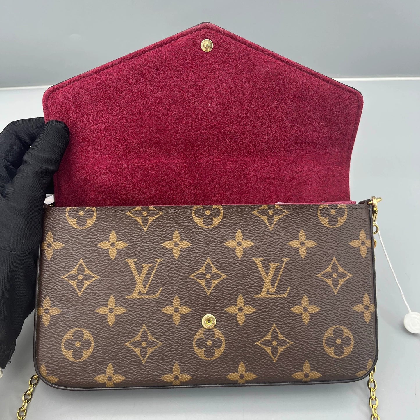 Louis Vuitton - Pochette Felicie - Monogram coated canvas with grained leather trim and interior elements - Brown - (small)